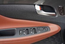 Ford S-Max i Galaxy živi i zdravi. Čak su dobili i hibridni pogon