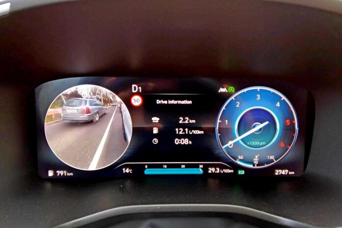 Hyundai_Santa_Fe_test_enterijer_Automobili_ba (82)