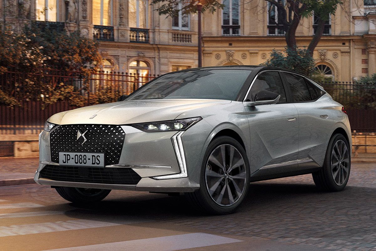 Novi DS 4 i DS 4 CROSS zvanično predstavljeni