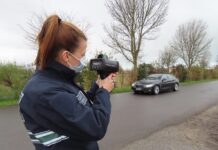 Žurio se na vakcinaciju protiv koronavirusa: Vozač s 88 godina ostao bez dozvole i automobila!