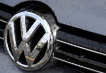 Volkswagen obustavlja proizvodnju u ruskim tvornicama. Obustavlja se i izvoz u Rusiju
