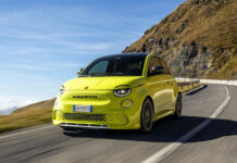 Vozilo hitne pomoći vozeći u rikverc pregazilo staricu u Beogradu (video)