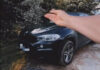 Naljutio se na svoj BMW X6 F16 radi troškova održavanja (video)