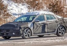 Hyundai Elantra – obnovljeni model stiže početkom 2024.