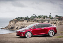 Kompanija Tesla šesti put od početka godine snizila cijene automobila