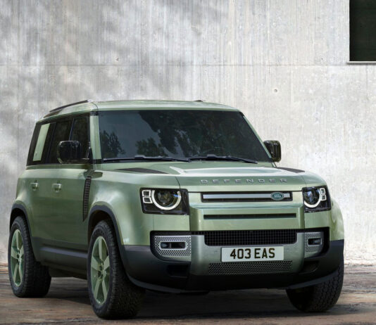 Land Rover Defender (2023). Cijena u Bosni i Hercegovini kreće od………