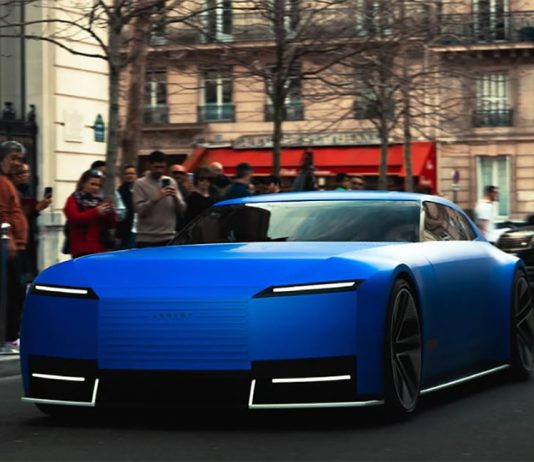 Koncept Jaguar Ultramarine Blue Type 00 predstavljen je na sedmici mode u Parizu!